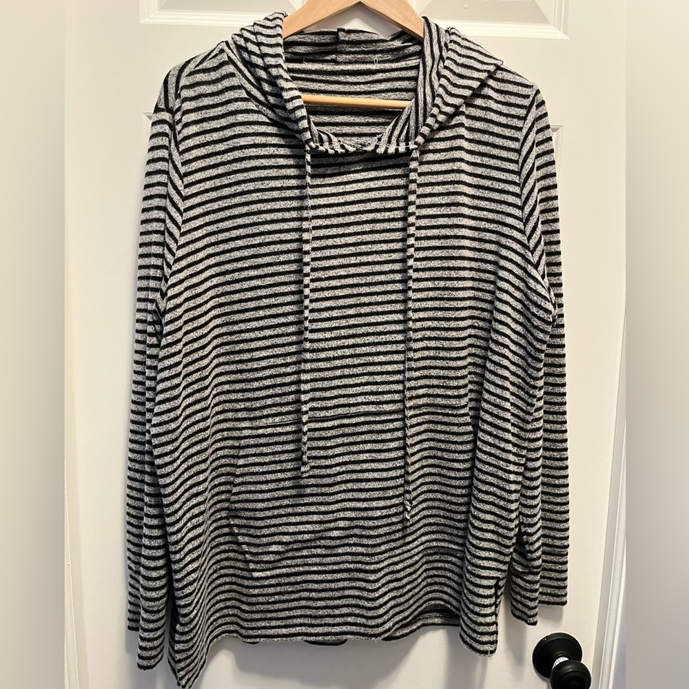 Women’s Sweater